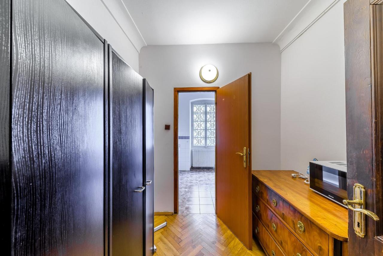 Apartment House Sporkova Praga Zewnętrze zdjęcie